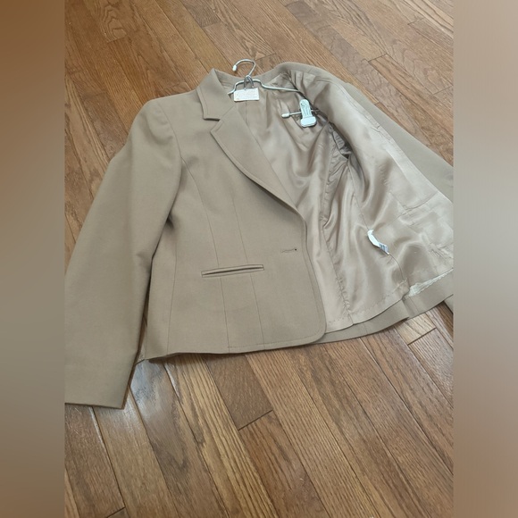 VTG Pendleton 1970s Set Tan Wool Long Sleeve Button Breasted Blazer + Skirt 8 - Picture 3 of 16